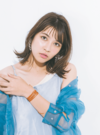 前髪ありのミディアム