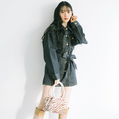 堀未央奈が着こなす「大人のための」ミニ丈ワンピコーデ