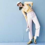 佐藤栞里、まじでスタイル良すぎ…!【デコルテ見せ×ハイウエストデニム】で媚びない肌見せ