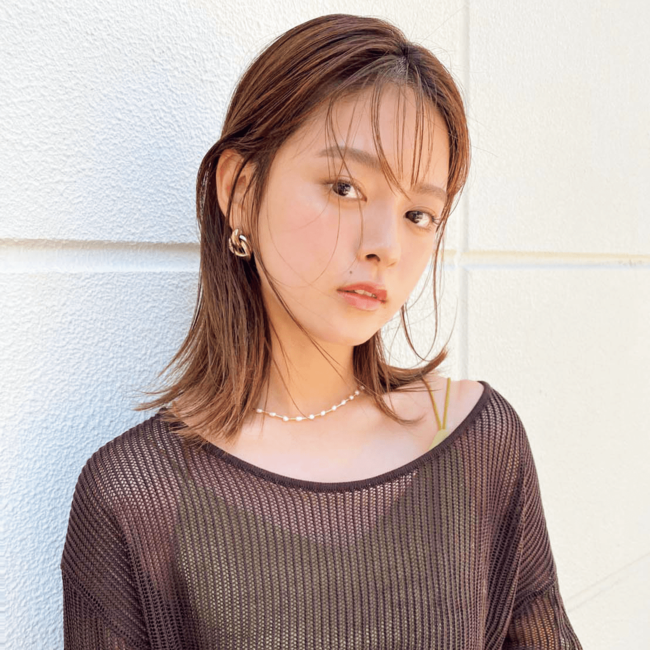 【ミディアム】今一番モテるのは“素髪風”と聞きまして