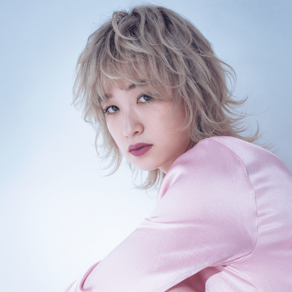 おしゃれ欲を満たす唯一つのヘア… それは最高にクールなハイトーンウルフ！