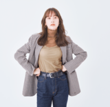 表情にぬくもりを添えるのは【柔らかベージュ】♡