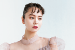 「もっとコスメに頼ってほしい」【ヘアメイク・イガリシノブさん】が提案！WHOMEEでつくる”規格外の可愛さ”メイク♡