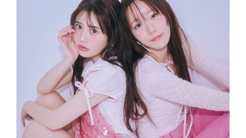 【新作リップ30選】心ときめく運命リップに出会いたい♡ときめきピンクからお色気レッドまでFRUITS ZIPPERの月足天音と真中まなが披露