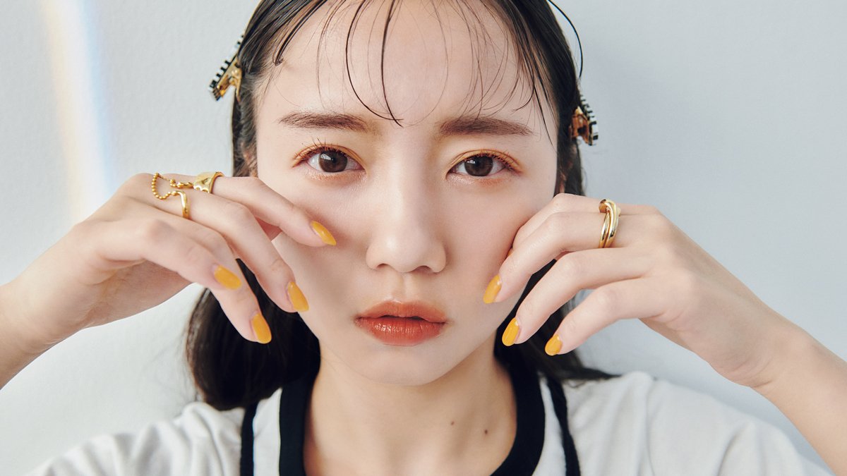 齊藤京子、”カボチャーム”というカラー名のマスカラをON！こっくり