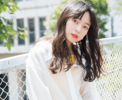 デート前、気合い入れすぎると逆効果！  結局ヘアも自然体が1番モテるんです。