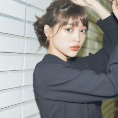 ￥1,990でこのリッチ感は神レベル♡　GUの高見えとろみブラウス