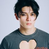 眞栄田郷敦「クールと見られるけど、実は甘えん坊」ごーどんのトリセツが可愛すぎてキュン♡知っていれば相思相愛かも⁉