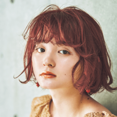 「どんな洋服も似合うって最高♡」優しげ【コーラルピンク】に誰もがゾッコン