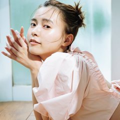 細かいシミには狙い撃ち！均一に輝く”発光肌”も夢じゃない♡【スポットケア】5選