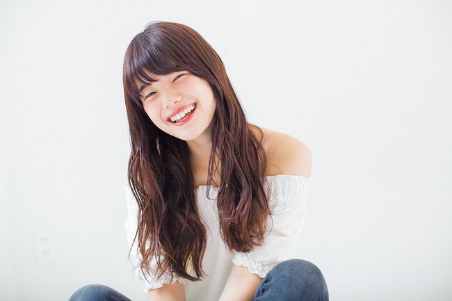 洗いざらしでキマるナチュラルテイストのヘルシーロング