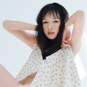 「アピらず、なんとなく漂わせるくらい」ぽっ♡と染まるほっぺが究極可愛い…!森絵梨佳が魅せる【お守りチーク】7選