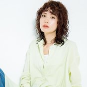 「顔が長く見えます…」面長さんが小顔になるには?おしゃ見えするオーダーのコツ