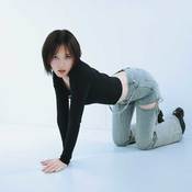 本田翼、デニムでギャルみを取り入れる方法は？「やっぱり全体のシルエットを…」SNSでも大バズり中【ギャルバイブスデニム】をご紹介