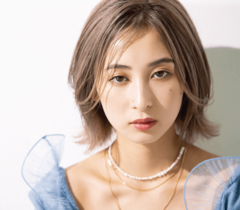 「アッシュ色で肌の白さが引き立ってなんだか色っぽい♡」周りとは被らない自分だけの【アッシュカラー】3選