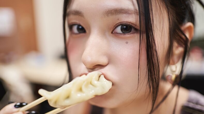 【美女と町中華】CANDY TUNE・桐原美月にインタビュー♡「隙間時間があったら探しちゃう」メンバー内でブームのものって?今回限りの貴重な2ショットも⁉︎