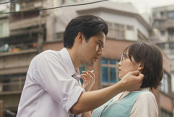 Ⓒ眉月じゅん/集英社・映画「九龍ジェネリックロマンス」製作委員会