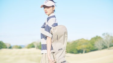 ar golf】プリーツスカートで攻める！ オーバーサイズなトップスを