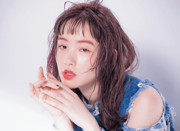 【オンナの願望全部詰め】　個性に色気、小顔まで叶う…夢みたいなレイヤーヘアをご覧あれ♡