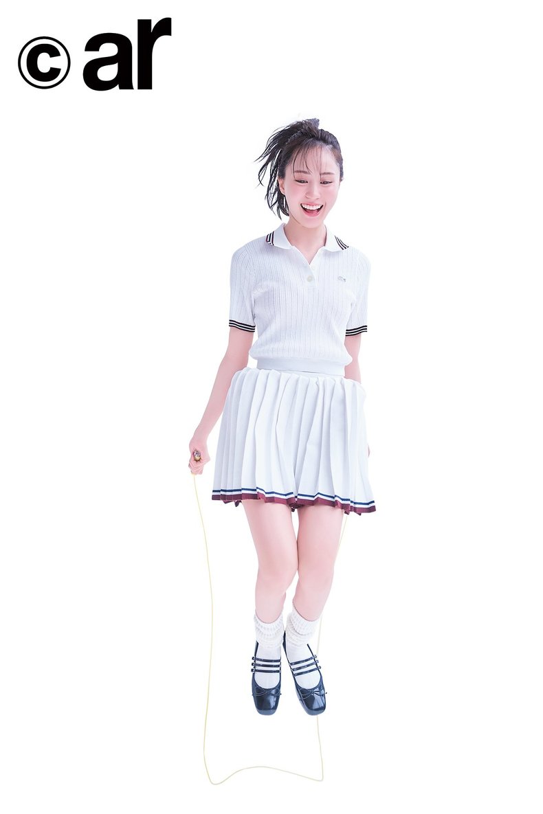 賀喜遥香。ar5月号より