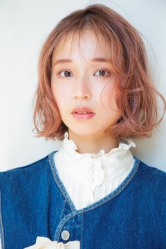 【ボブ】ニュアンスカラー×血色カラーでアプデを♡