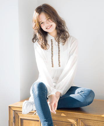 ふわっふわな束感ウエーブでレトロ可愛く