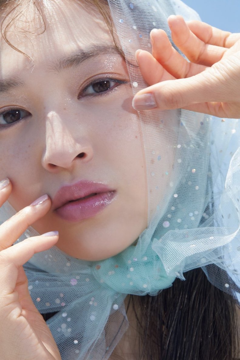 上西星来。ar7月号より