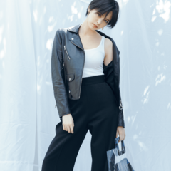 頼りすぎて定番化…。手抜き感ゼロの黒ボトムの着こなし3選