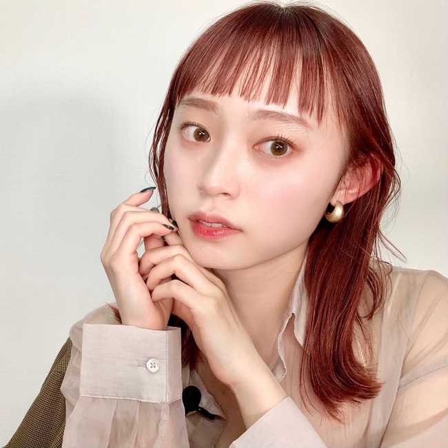 「ツヤ肌で一気に大人っぽく…」読モガチ推しの【韓国美女メイク】って？