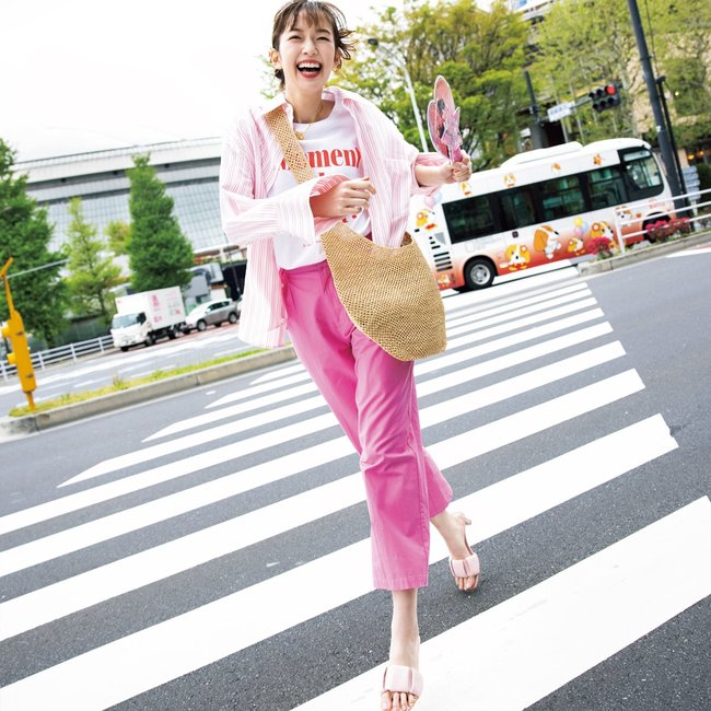 【推し活ファッション】の正解はコレ！佐藤栞里が着回す全14コーデをチェック♡