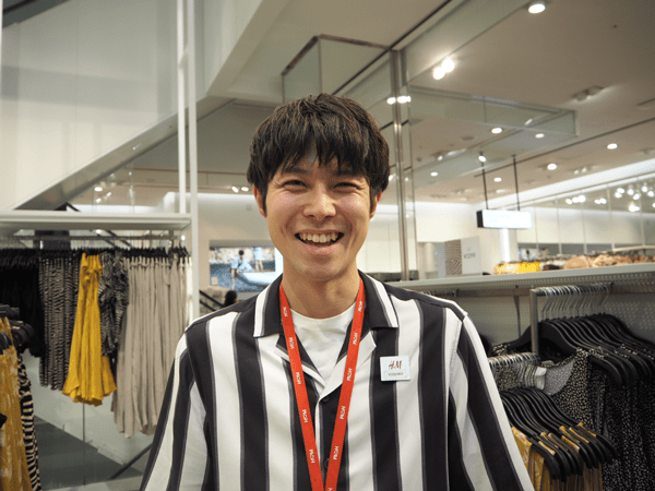 オシャレな男はオシャレな女が好きなのか イケメン店員さんに 彼女にしてほしいモテコーデ を聞いてみた Arweb アールウェブ 2ページ目 大好きな人にモテるための髪型 メイク ファッション情報満載