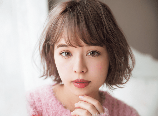 彼のぎゅっとしたい願望を刺激 抱きしめられ上手な女子が取り入れているカラーって Arweb アールウェブ