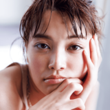 「うるうるな目元がなんだか色っぽい♡」目からフェロモンが漏れる【ピンク×ラメメイク】