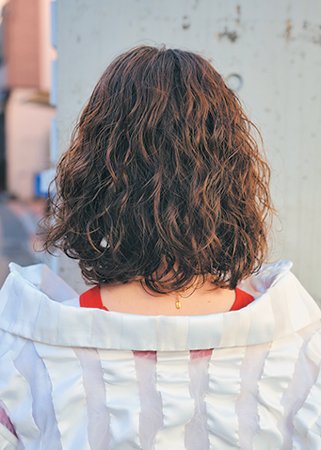 バック