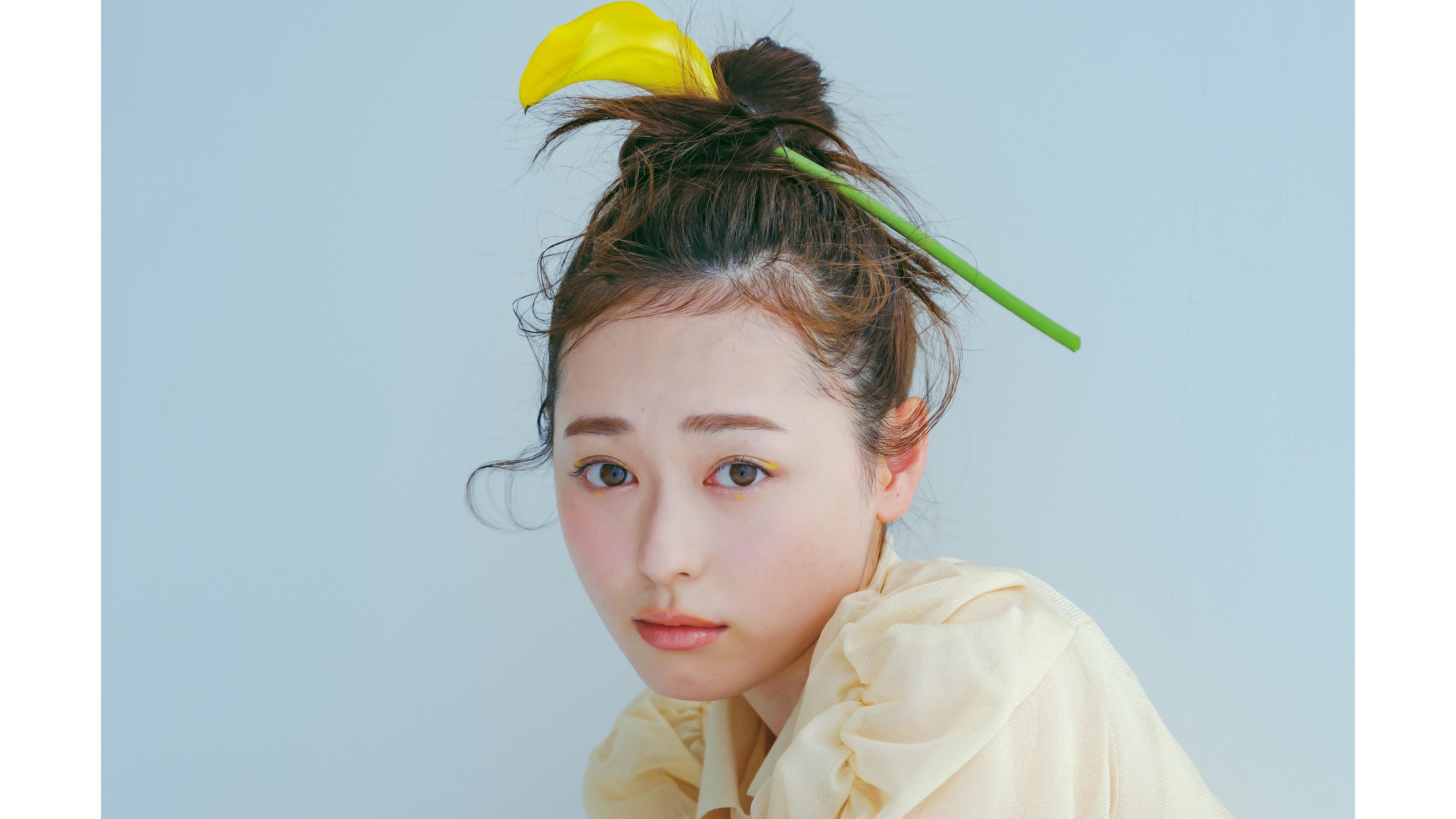 福原遥、今っぽおだんごヘアでarに登場♡エアリー感が可愛すぎる！【ふわふわおだんごヘア】HOW TO | arweb（アールウェブ）