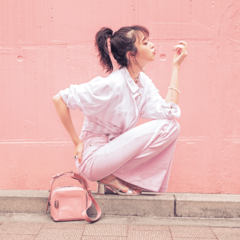 女にとって特別な色だから。日常にピンクを取り入れるとっておきtips