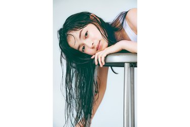 上國料萌衣 21歳とは思えない大人顔にドキッ マスク生活でも楽しめる秋メイクのポイントを人気hmがレクチャー Arweb アールウェブ 上國料萌衣 21歳とは思えない大人顔にドキッ マスク生活でも楽しめる秋メイクのポイントを人気hmがレクチャー Arweb アールウェブ