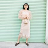 【春のコーデ】ベージュワンピにシアートップスのレイヤードでうっとり♡【堀未央奈】