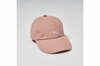 キャップ￥17,600／メゾン　キツネ（メゾン　キツネ　カスタマーセンター）