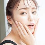 ハイライト効果まであるってマジ？！　実は知らない美容オイルのとっておきの使い方