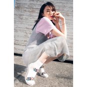 意外と難易度低め!?さりげなビジューを足元に仕込むだけ♡【光沢シューズ】5選