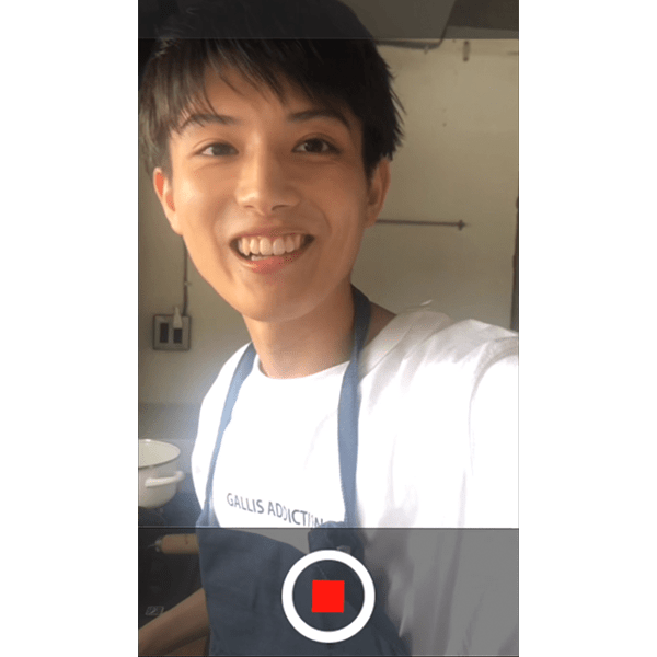 電車の中では見ないで下さい 開始32秒で必ずニヤける動画がここに 坪根悠仁の萌えるシチュエーション動画 Arweb アールウェブ