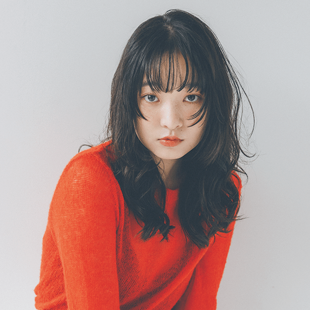 【ロング】ツヤも透け感も欲しい欲張りガール必見のヘアって？