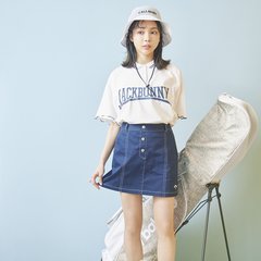 【ar golf】ゴルフコーデにデニムが新鮮！　腰回りの痩せ見えも叶うカラーが嬉しいミニスカーと♡