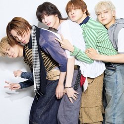 【STARGLOW】5人のクセつよトークが止まらない！「MVの場所は幼い頃からゆかりのある場所で…」3rd Single『Drive my life』の裏話までたっぷりインタビュー♡