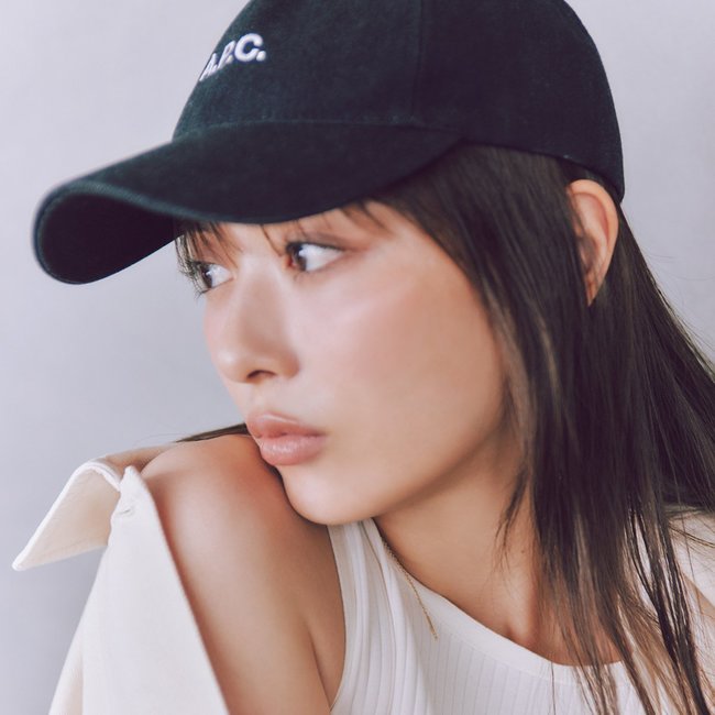 今すぐ着たいと思える服を主役に♡ 内田理央がお手本【トレンドブランド秋コーデ】2選