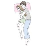 カレが背中から抱きつく