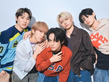 デビュー1周年】WILD BLUEに密着♡5人全員でサビを歌う新曲に初挑戦