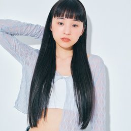 【ロング】厚めバングが再燃中♡