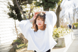 風をまとうネオウルフで 辛口クールレディに